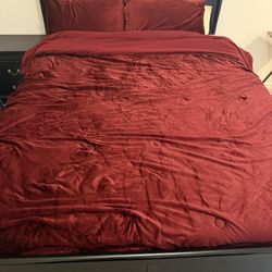 Queen Size Bed