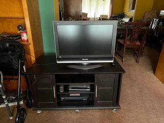 Tv and black Stand