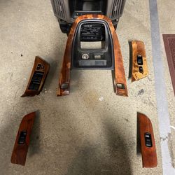 Lexus Radio & Trim & 4 Master Window Controllers