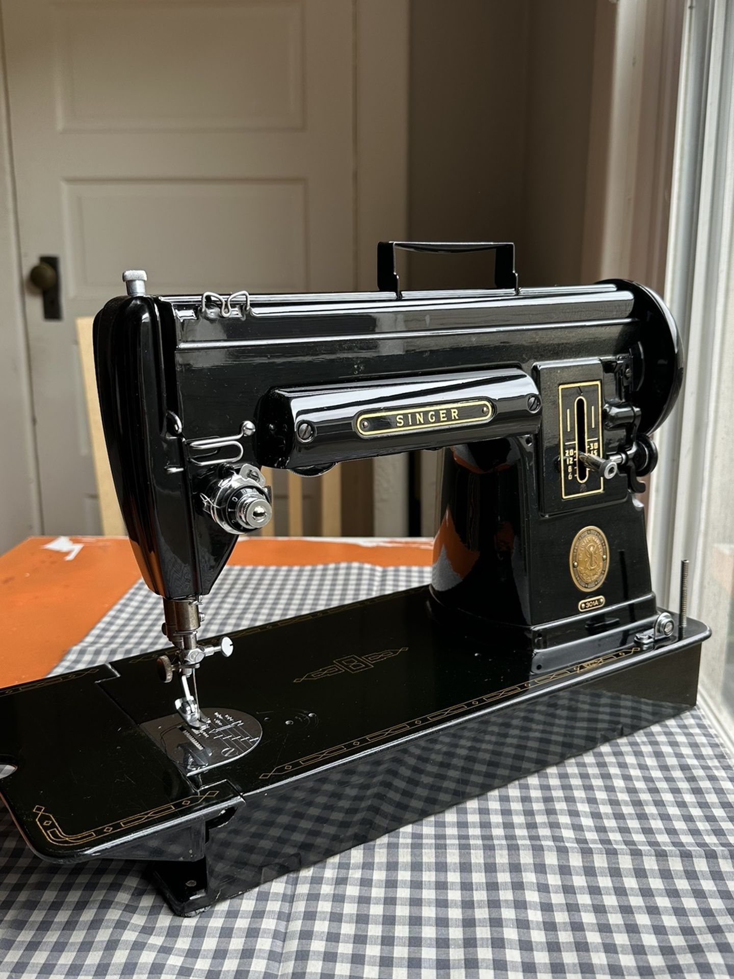 Singer 301A Sewing Machine With Buttonholer