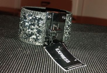 Express Sparkle Women's Bracelet brand new