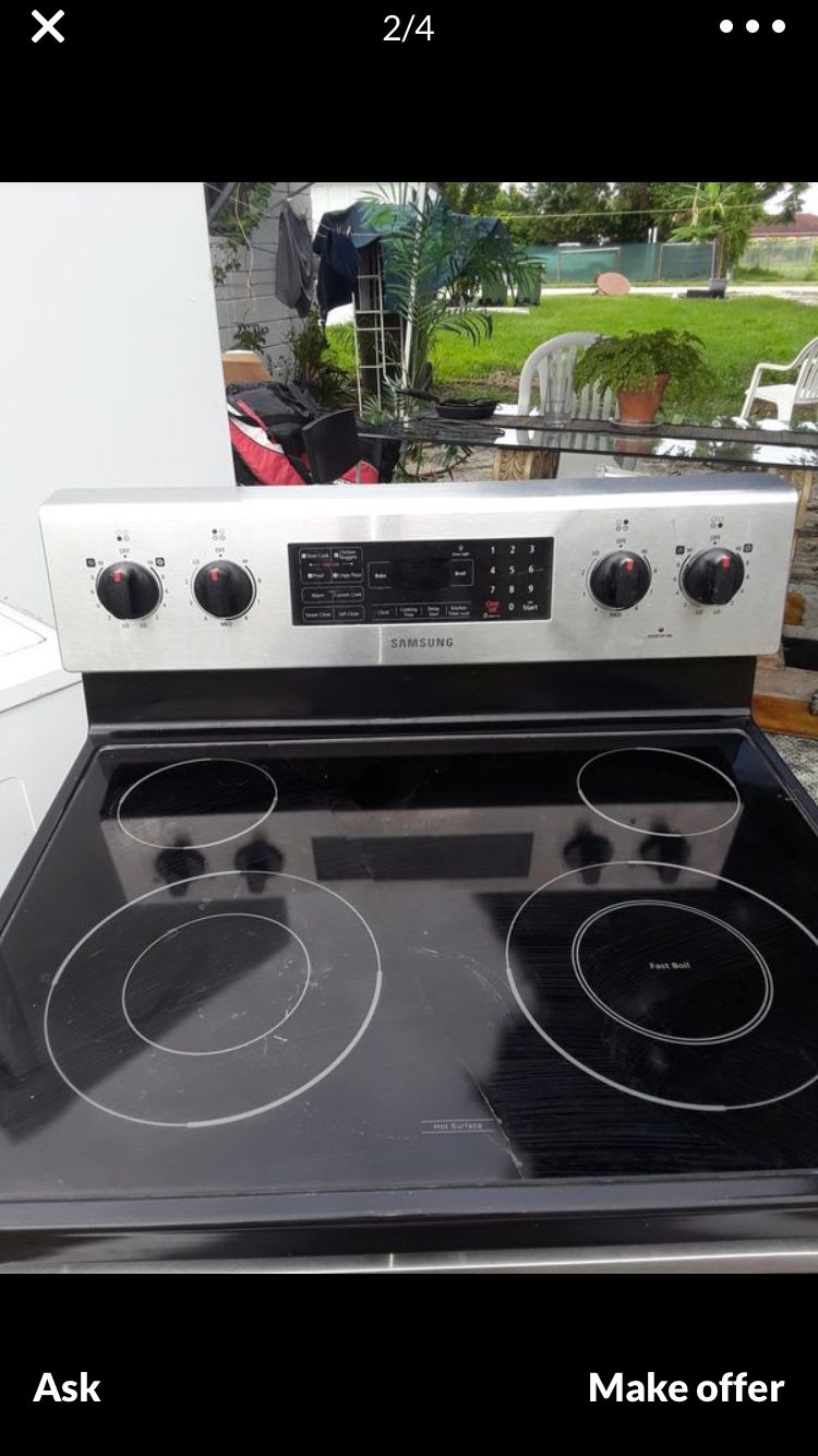 Beautiful Stainless Steel Stove!!!! $125