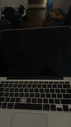 MacBook Pro 2015 selling for parts