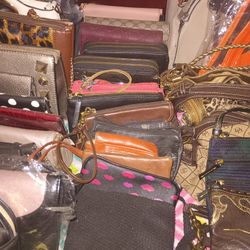 Purses Wallets Located In Palmdale California
