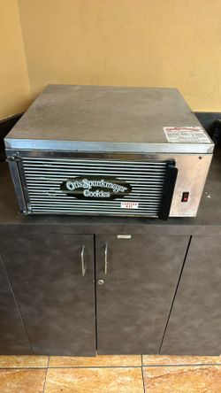 Otis Spunkmeyer Cookie Oven