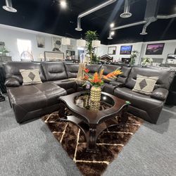 Power Recliner sectional 🎈🎈🎈