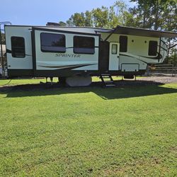 Camper 