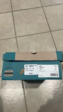 Toms Shoes