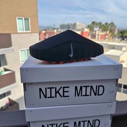 Nike Mind Slide 001