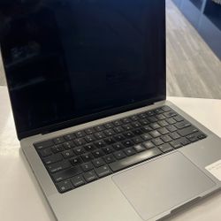 MacBook Pro 14in. 16Ram 1tb 