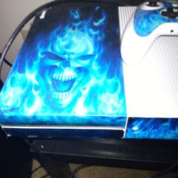 Xbox One S With Chord And Controller 1 Tb