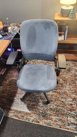 Steelcase Leap V2
Ergonomic Office Chair -
Remanufactured by
Crandall