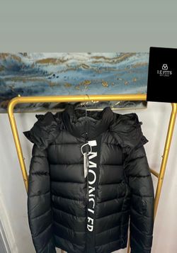 Moncler Puffer Jackets 