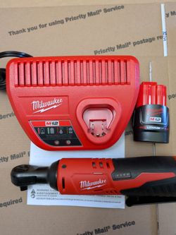 Milwaukee M12 3/8" Ratchet Set