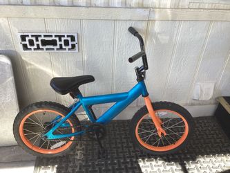 HotWheels Boys Bike