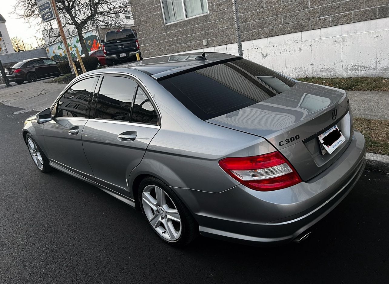 Mercedes Benz