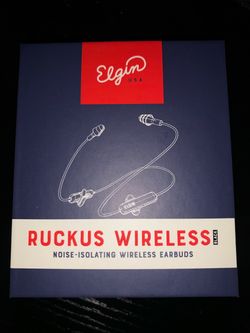 Elgin Ruckus headphones