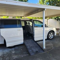 2013 Dodge Grand Caravan