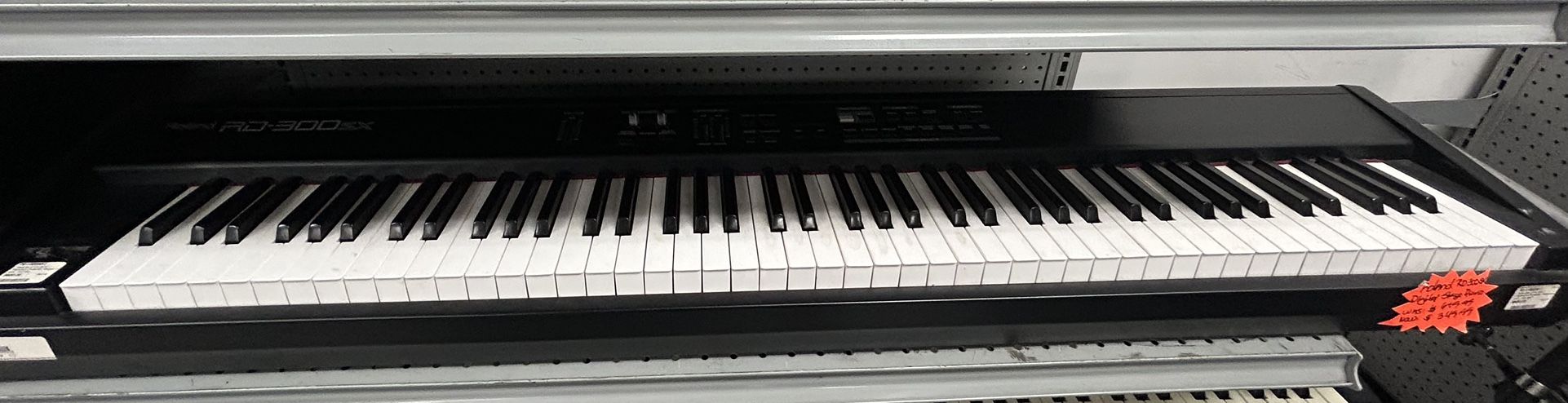 ROLAND RD300SX DIGITAL STAGE PIANO