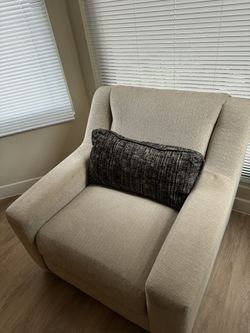 Couch / Chair