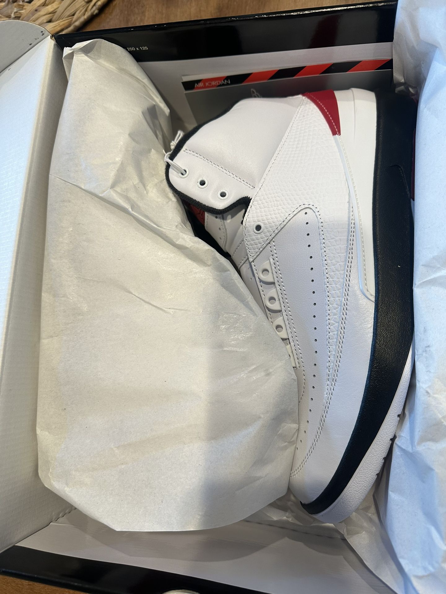 Jordan 2 Retro Size 10