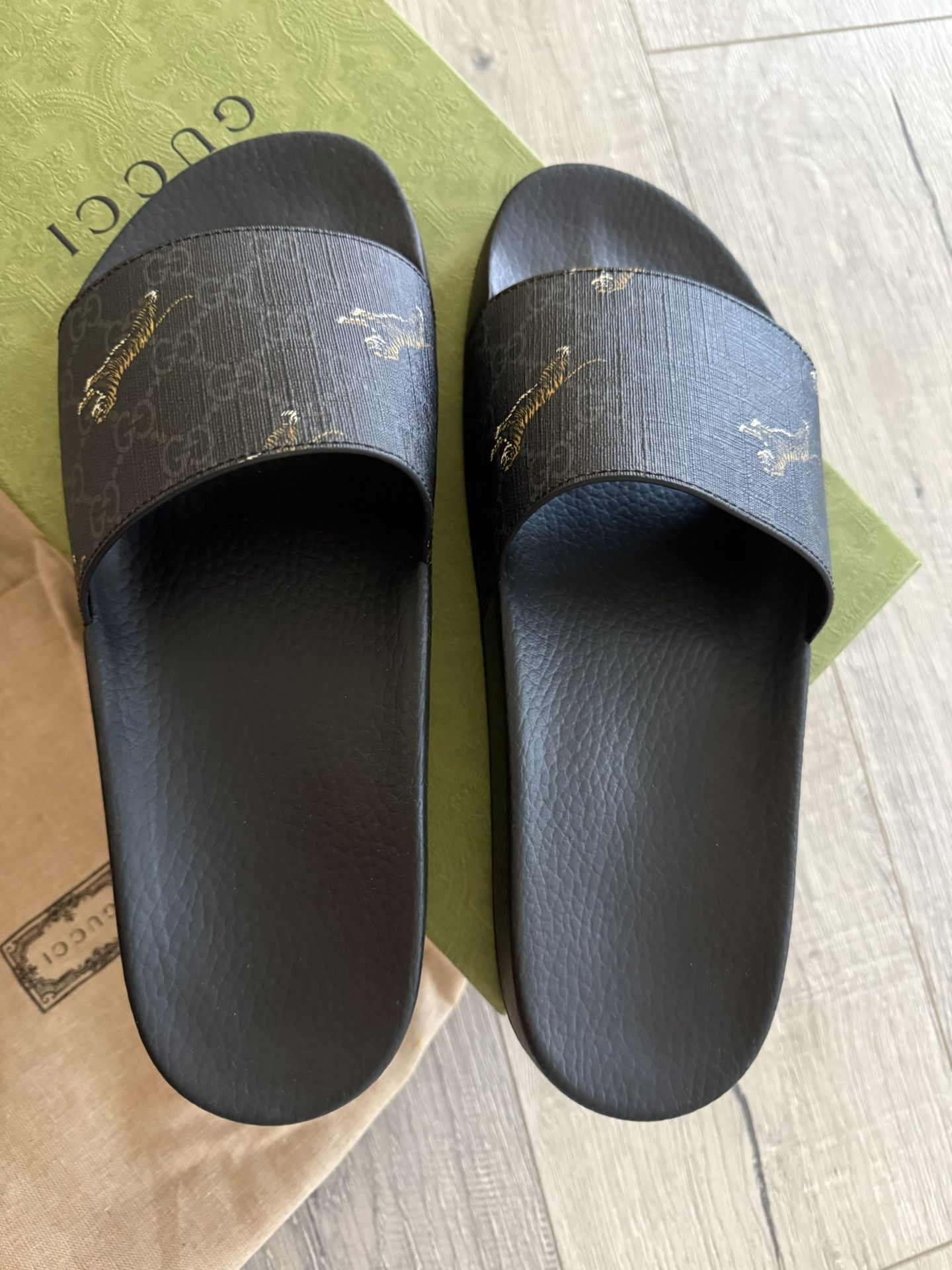 Gucci Slide Size 11 Male