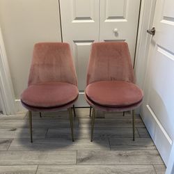 4  Chairs West Elm Table Chairs 