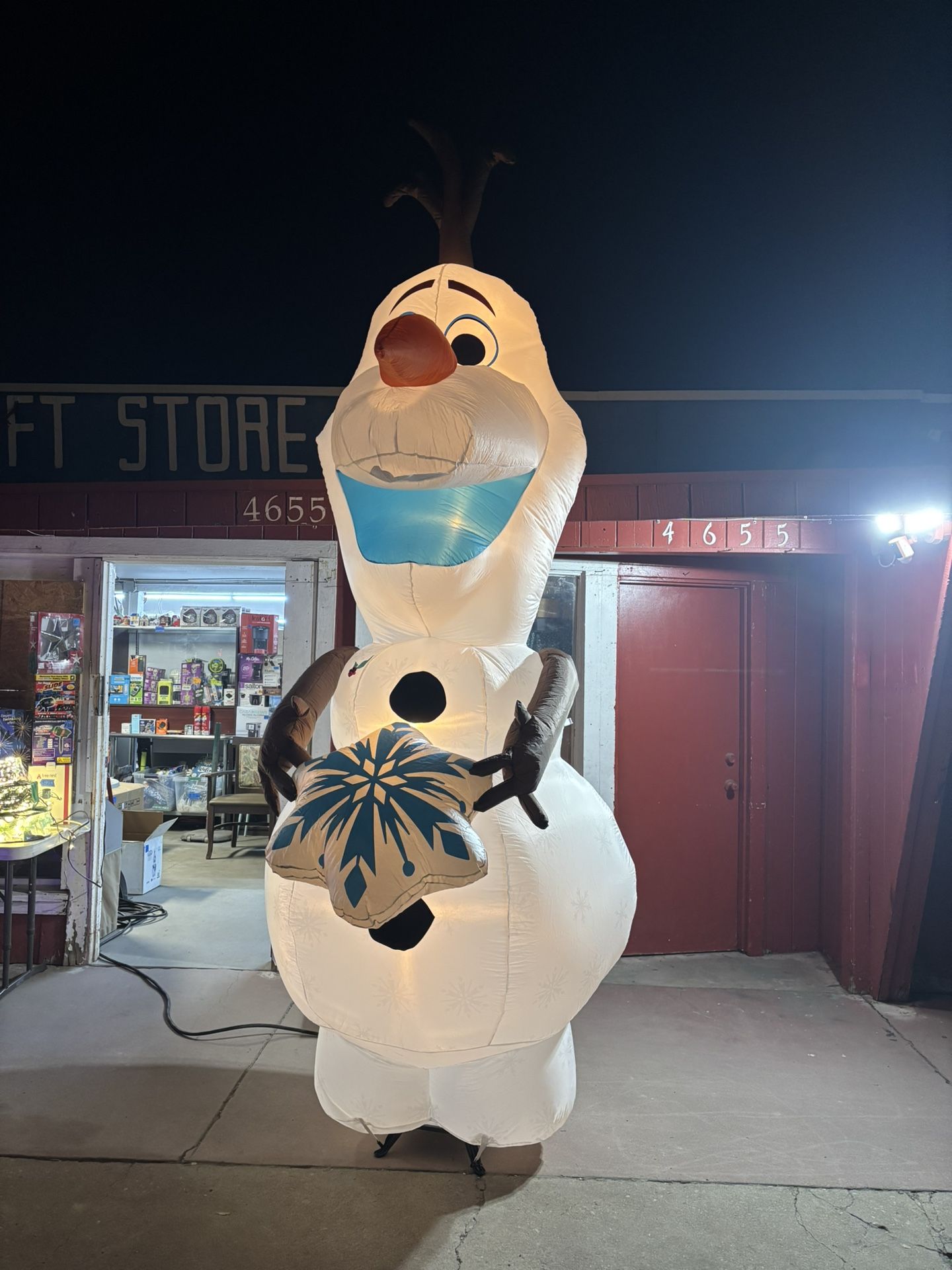 11 ft. Tall x 5.2 ft. W Giant Christmas Inflatable Airblown-Olaf with Snowflake, inflable de navidad