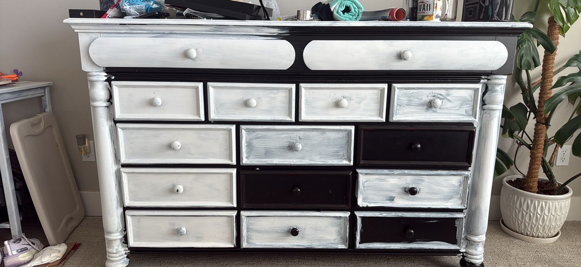 Dresser