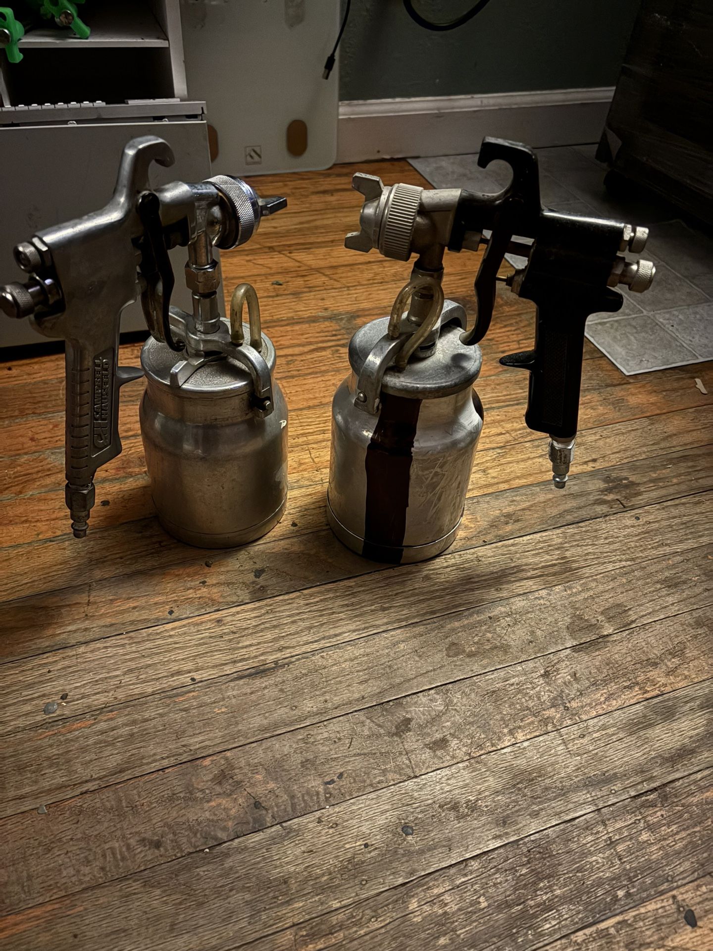 Spray Guns