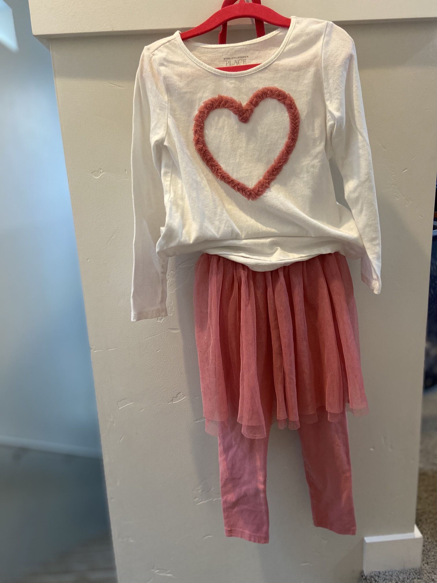 Children’s Place Shimmer Heart Outfit