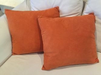 LIKE NEW!! Pottery Barn Burnt Orange Pillow Cover