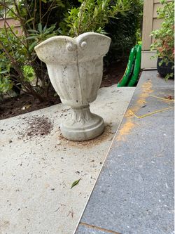 Italian style urn planters pots concrete cement  (75 short each 95 tall each)