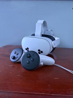 Meta Quest 3s VR headset with carrying case