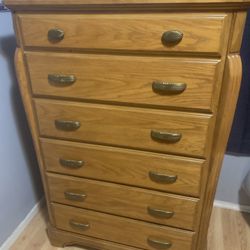 Strong Wood Dresser 