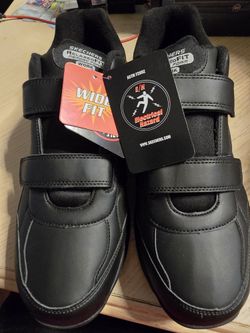 Skechers Slip Resistant Dighton Rolind Velcro Runner size 14