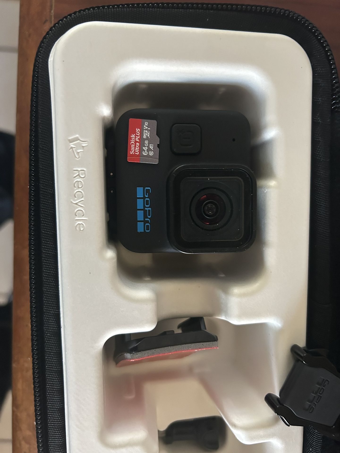 I bought it and it never worked, I lost the purchase receipt.