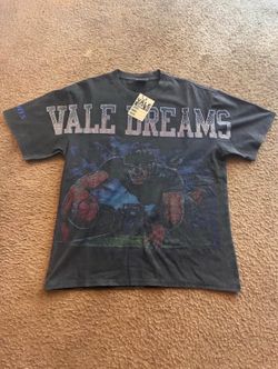 Vale USA graphic tshirt