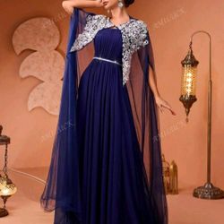 New Luxury Fashion Pearl Embroidery Sequins Lace Applique Mesh Poncho 2 Pieces Women Long Robe Gown