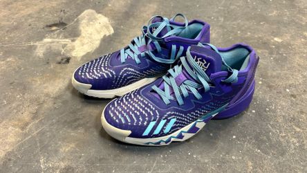 Adidas Mens Size 11.5