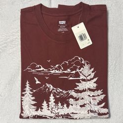 Levi’s Men’s Graphic T-Shirt Large L Red Relaxed Fit Nature Scene New w/ Tags