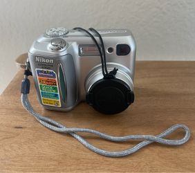 Nikon Coolpix 4300 Camera