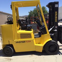 Forklift 