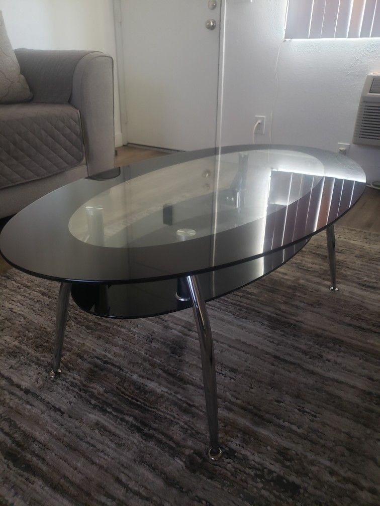 Coffee table + 2 End tables