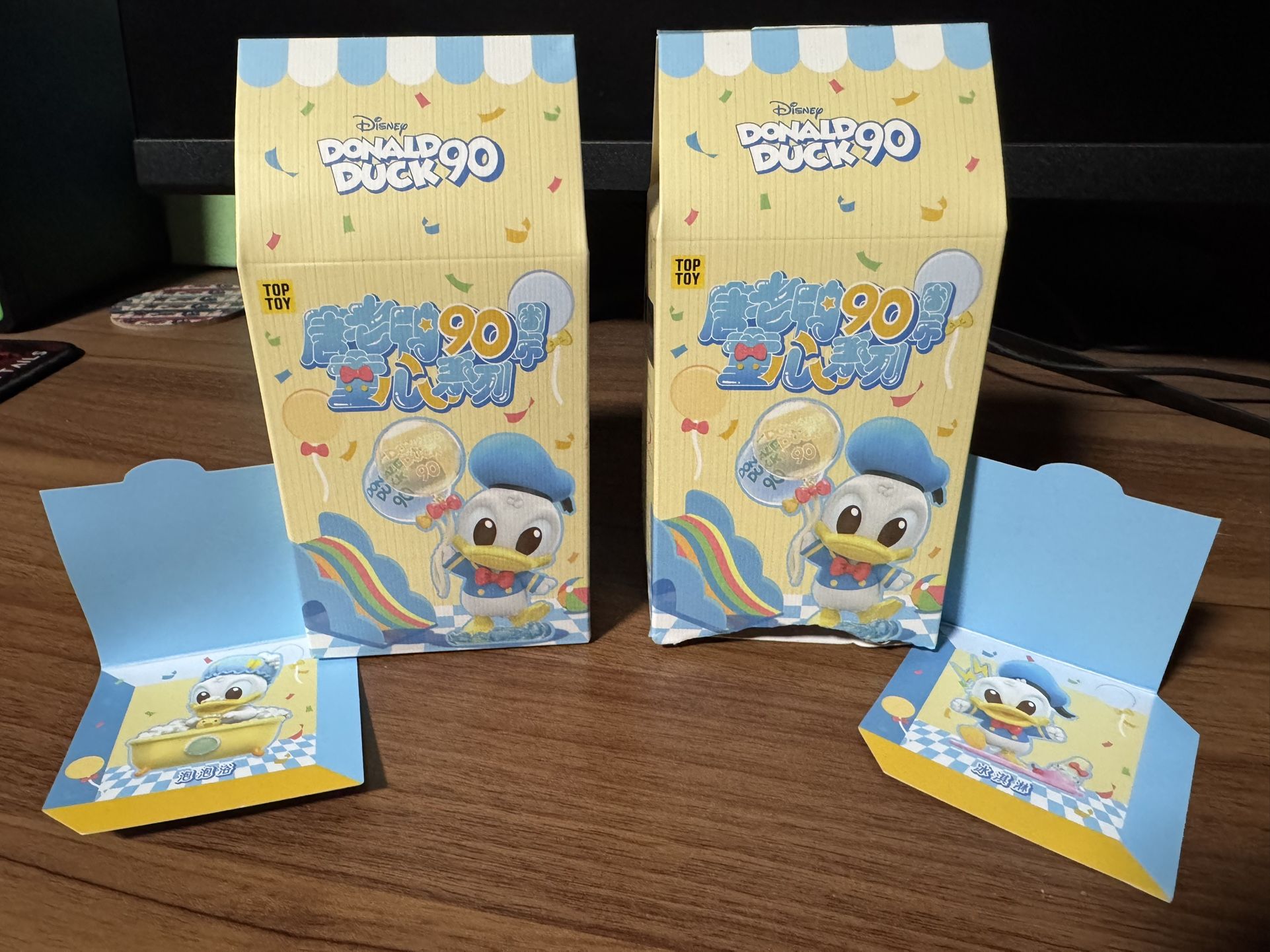 Donald Duck Blind Boxes