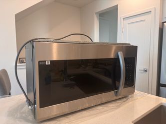 Samsung 1.7 Cu. Ft. Over-the-Range Microwave Stainless Steel
