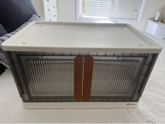 Storage cabinet