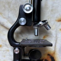 Vintage Optical Microscope – Metal Body, Working Condition – Collectible