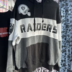 Raiders Men Hoodie Size XL $15