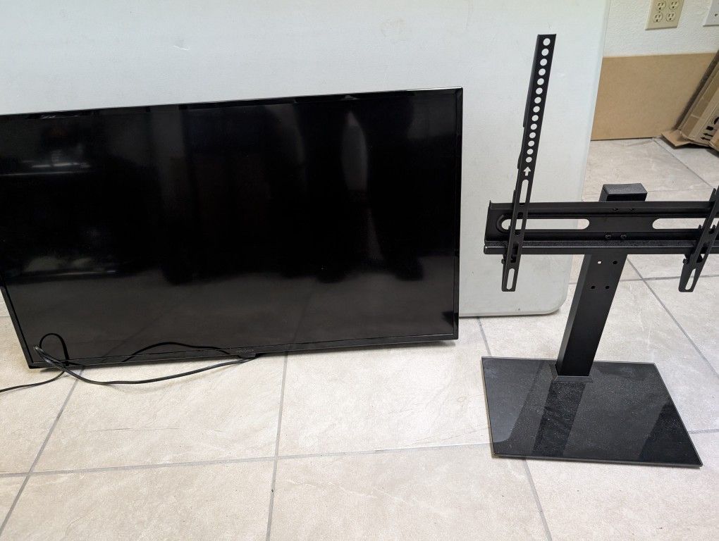 42" Insignia Fire TV Good Condition With Stand